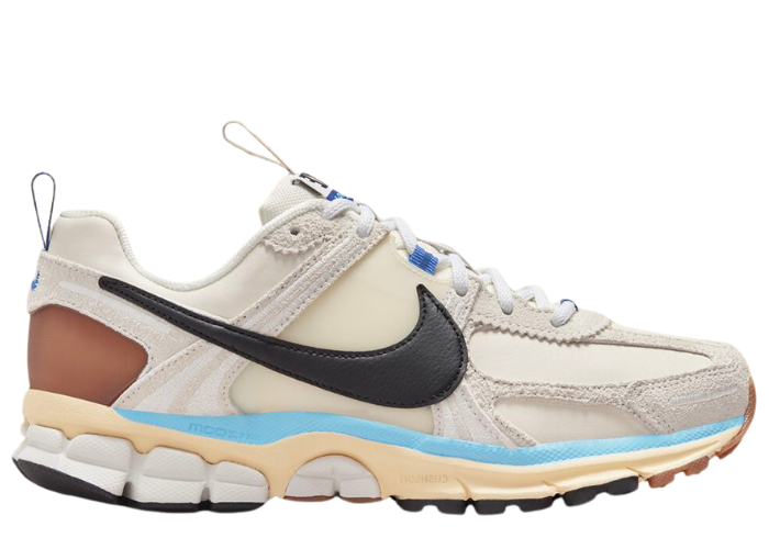 [Nike] NIKE ZOOM VOMERO 5 ☆送料込☆ セール】ZOOM VOMERO 5 HF1553-002（スニーカー）｜NIKE（ナイキ